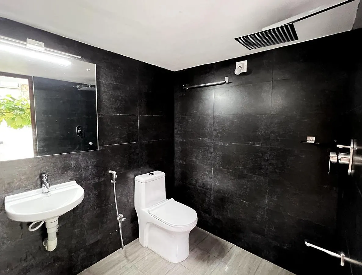 Theeraa Beach Villa In Cherai Cherai Beach
