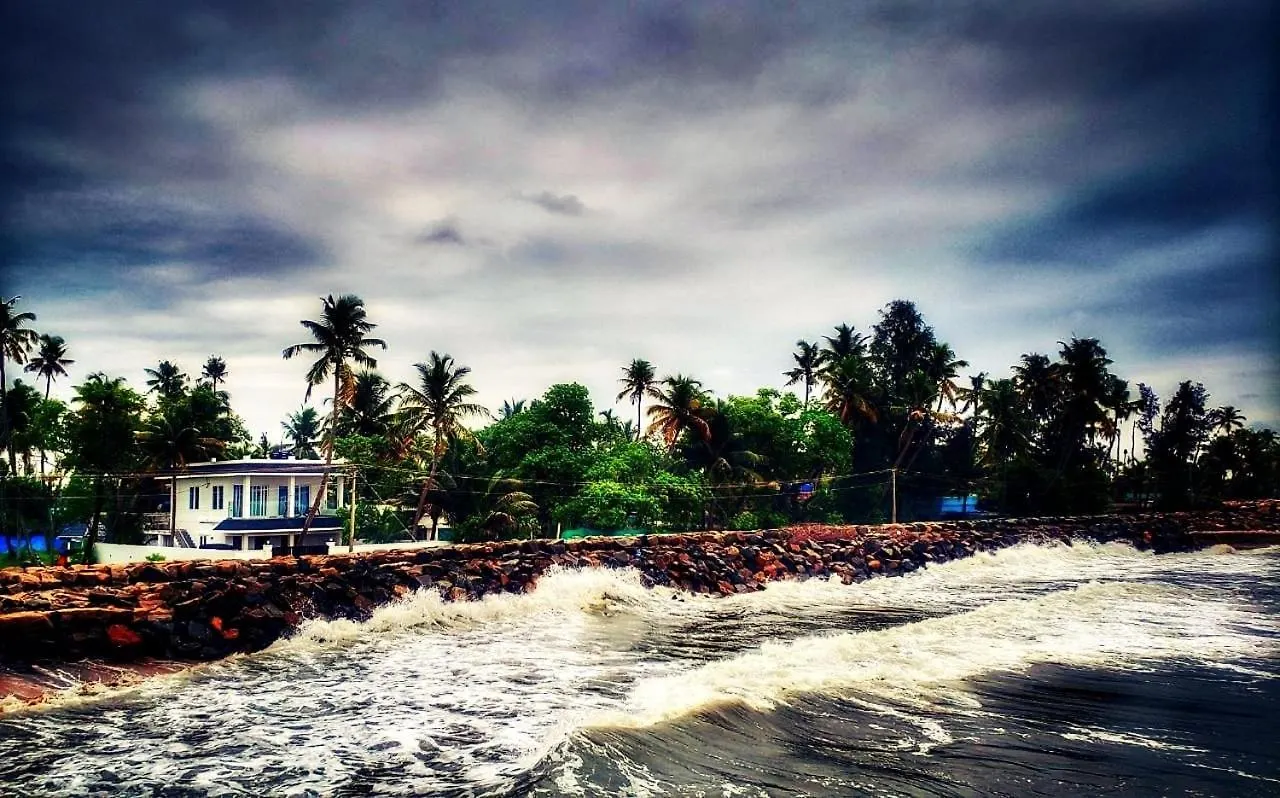 Theeraa Beach Villa In Cherai Cherai Beach