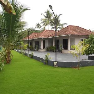 Ev Stayz Cherai Beach